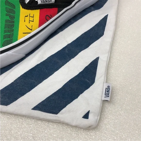 VANS Sneakers Spirit Design Slip-On Colorful Language Print Men’s Size 10.5 - Picture 11 of 12